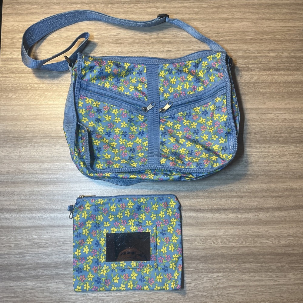 American Tourister Travel Bag Purse Handbag Blue Flowers